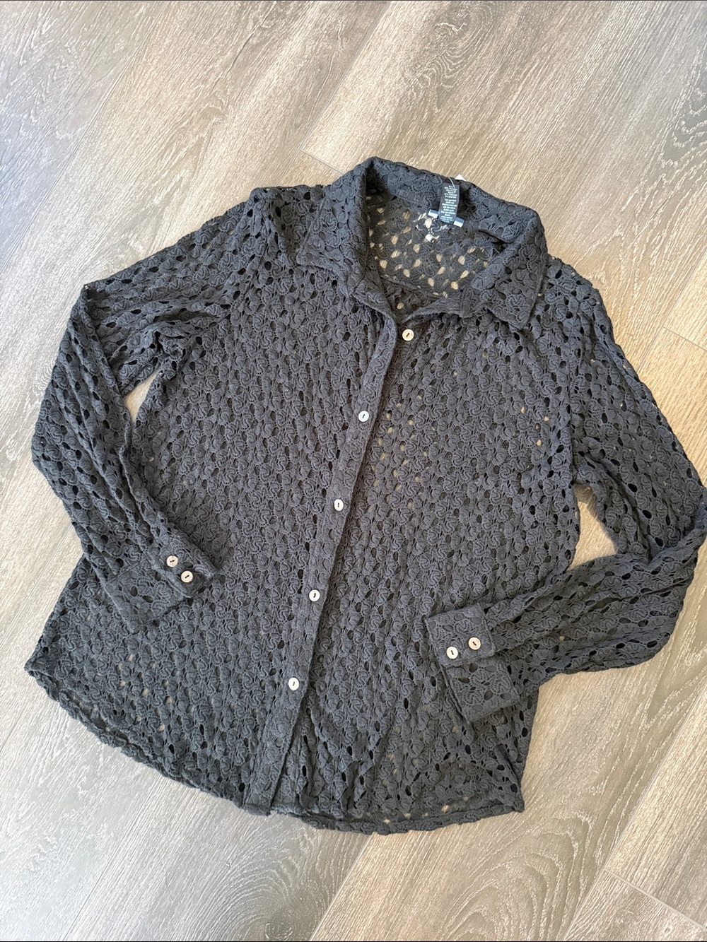 NWT Daytrip Long Sleeve Collared Crochet Button Down - Black, Medium